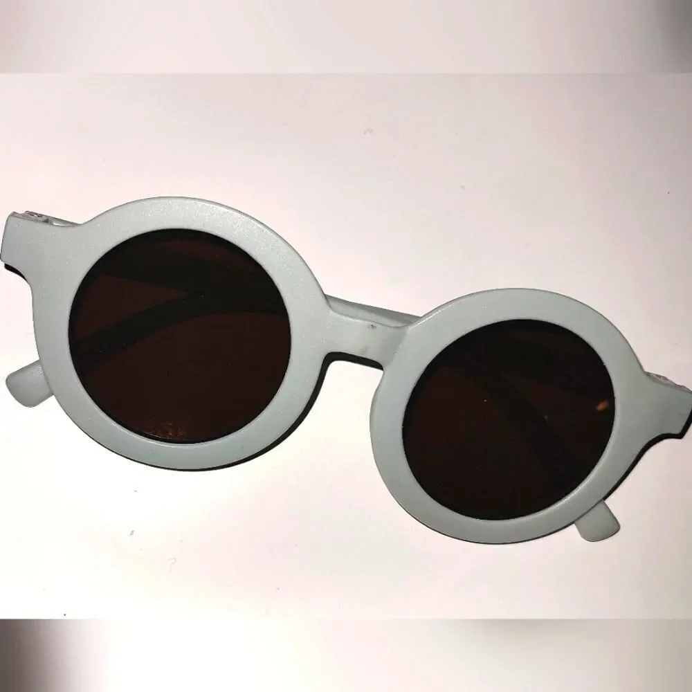 Youth Super cute grey kids sunglasses
